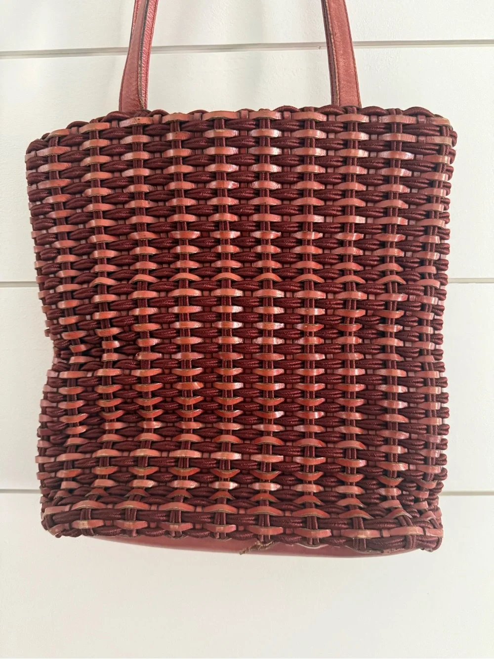 Sharif woven leather
